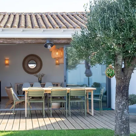 Maison Renovee Avec Piscine Chauffee A Deux Pas De La *