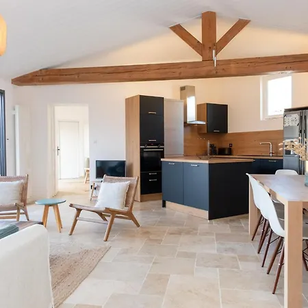 Villa Maison Renovee Avec Piscine Chauffee A Deux Pas De La *