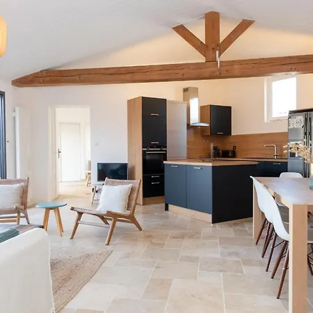 Villa Maison Rénovée Avec Piscine Chauffée à Deux Pas De La *