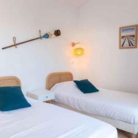 Villa Maison Renovee Avec Piscine Chauffee A Deux Pas De La Le Bois-Plage-en-Re